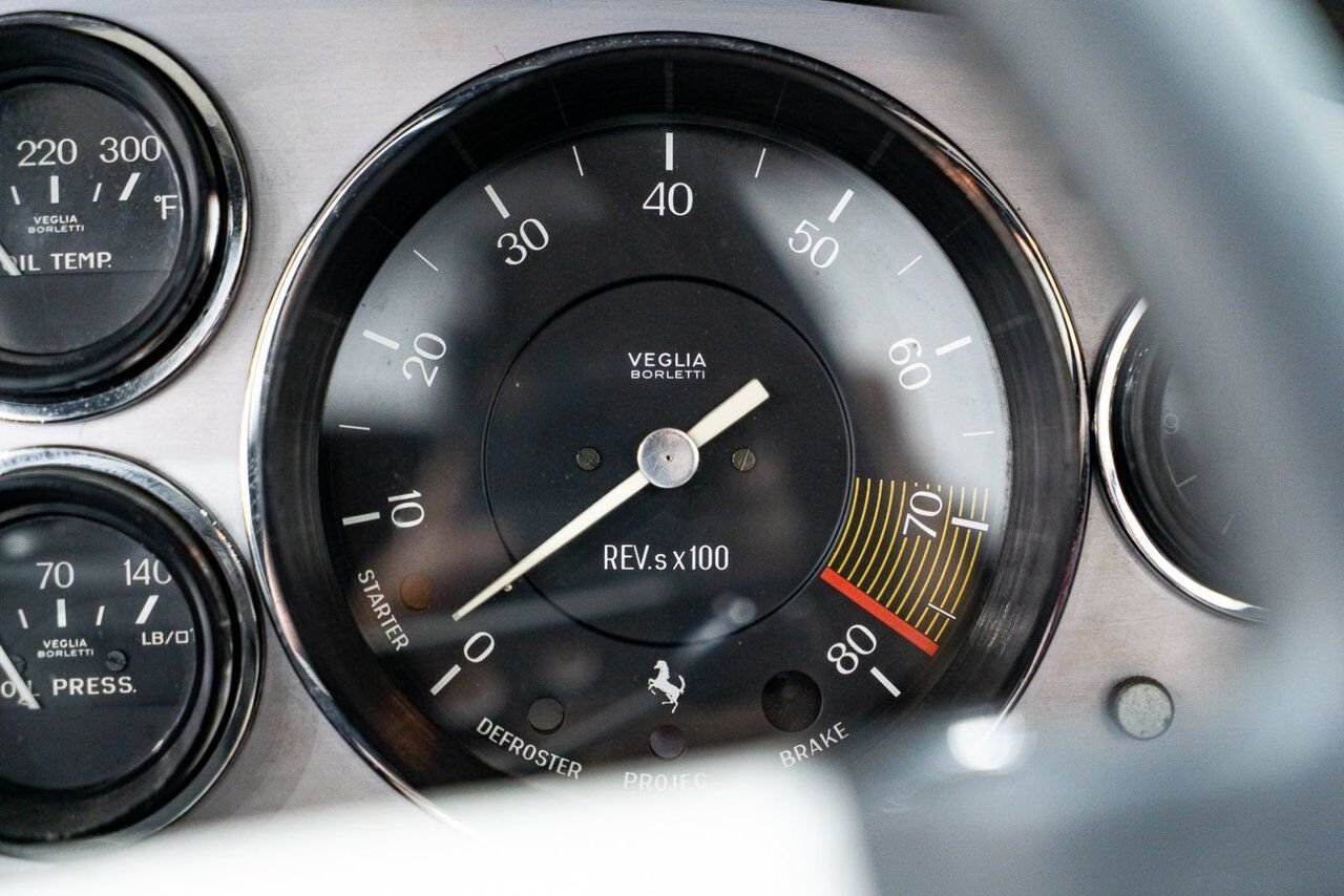 1973 Ferrari 365 GTB4 Daytona 18,301 miles With Orig Books/Tools/ Carbs / Filter Box Red Montreal - photo #76