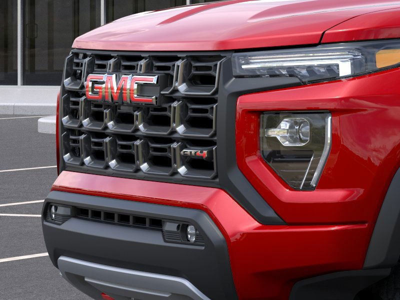 GMC Canyon AT4 2025 Teinte rouge volcanique Saint-Eustache - photo #12