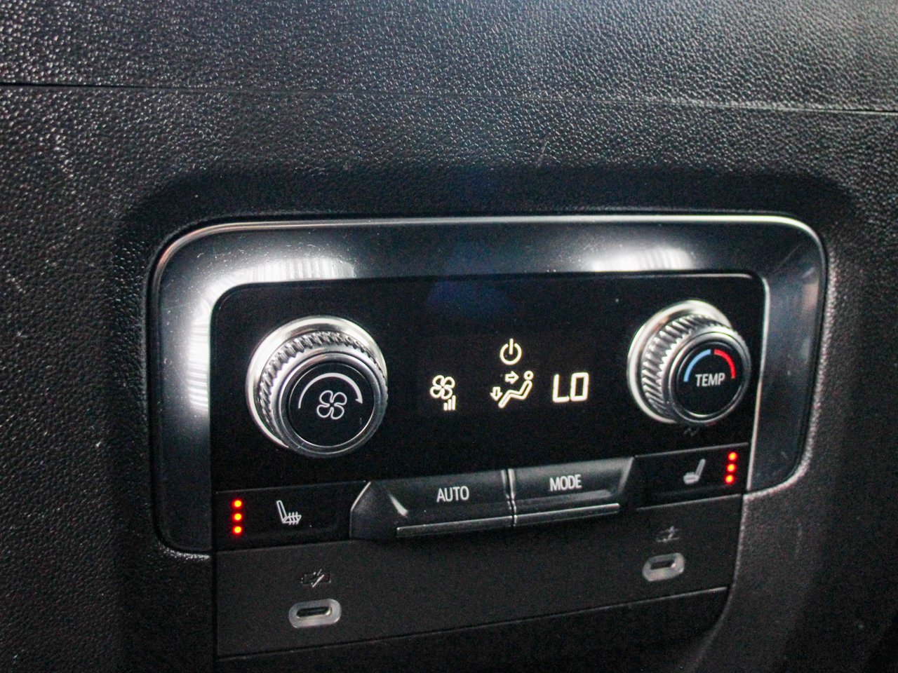 2022 GMC Yukon XL 4WD 4dr Denali Grey Sherwood Park - photo #33