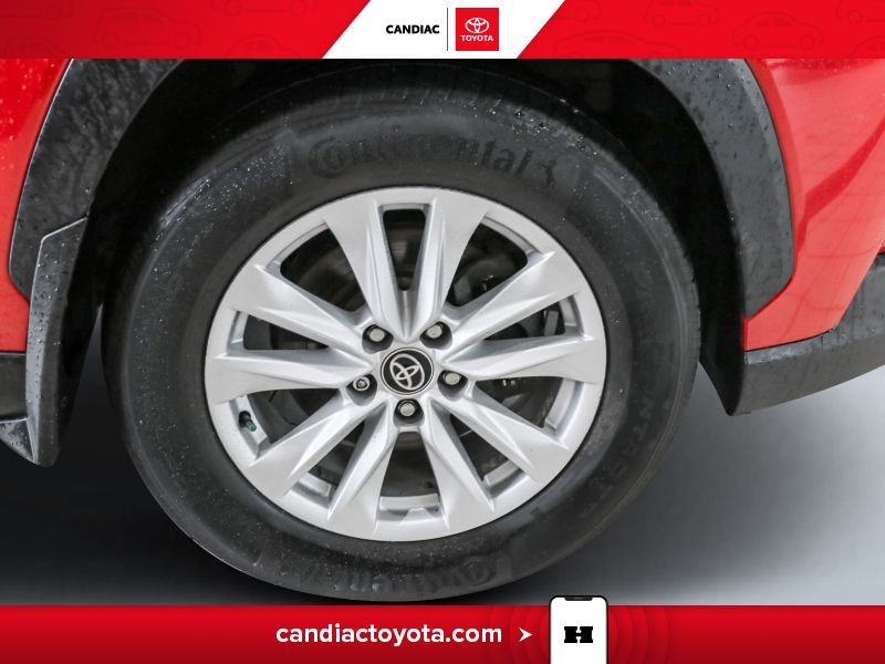 2022 Toyota Corolla Red Saint-Eustache - photo #34