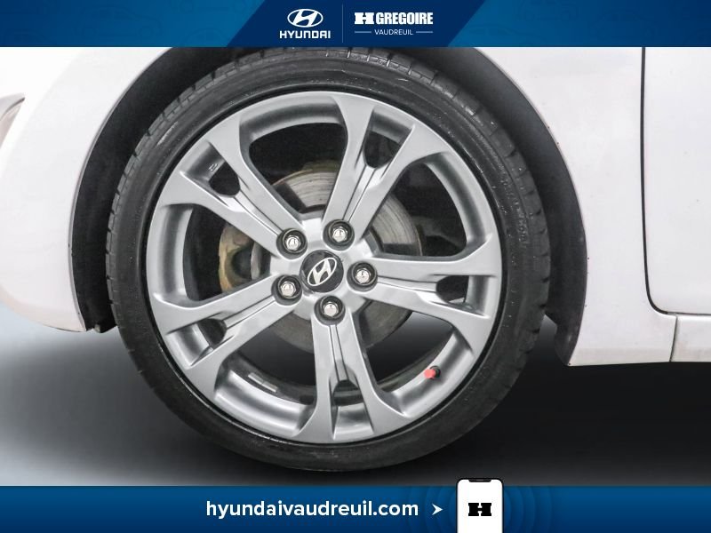 2016 Hyundai Elantra White Laval - photo #32