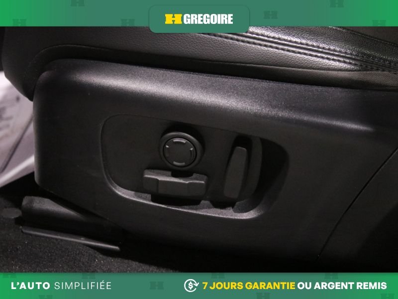 2023 Land Rover Range Rover Evoque Beige Saint-Eustache - photo #17