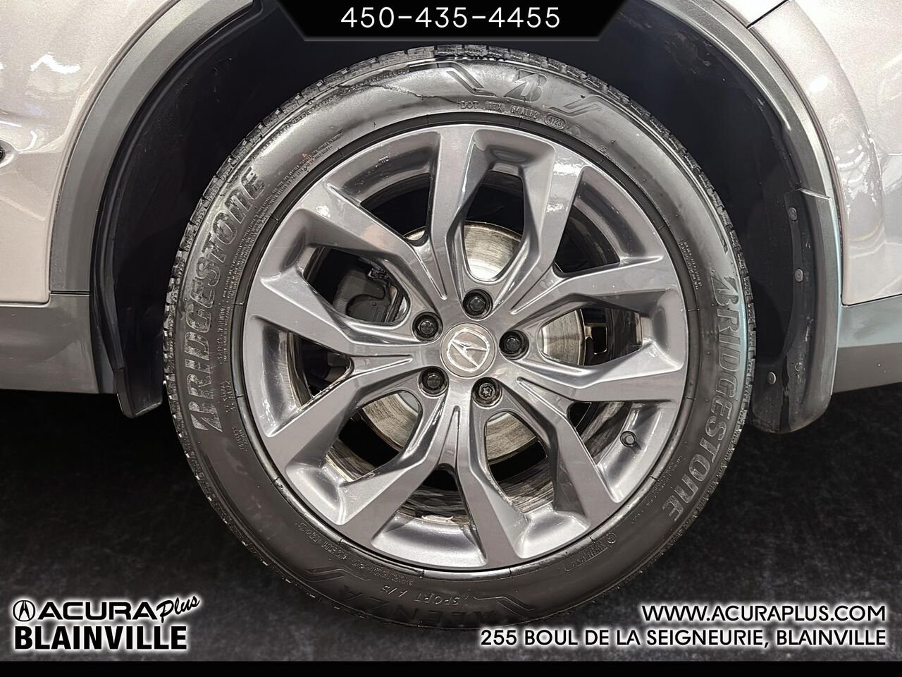 2024 Acura MDX Grey Blainville - photo #6