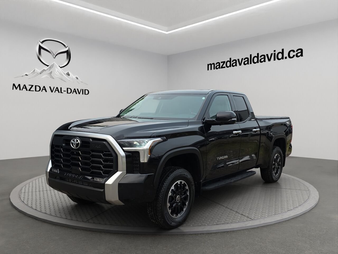 2022 Toyota Tundra Limited Double Cab 4x4, Navigation, sièges ventilés, sièges en cuir Black Val-David - photo #0
