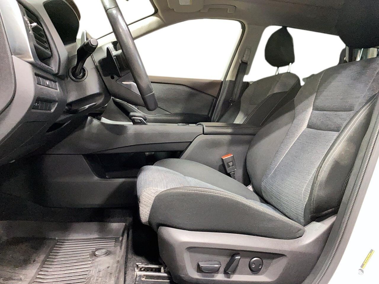 2023 Nissan Rogue VIN JN8BT3BB2PW183350 White Chicoutimi - photo #8