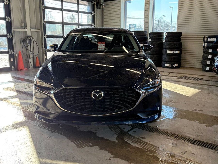 MAZDA Mazda3 2026 2026 Bleu cristal foncé mica