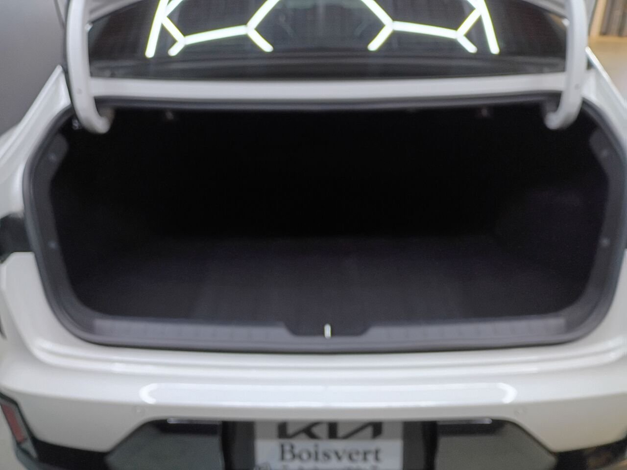 Kia K4 2025 Blanc Blainville - photo #10