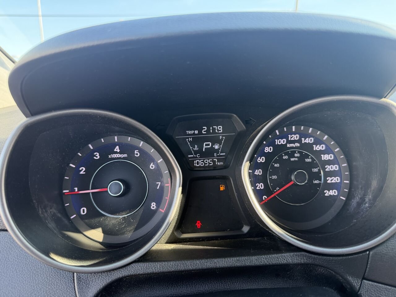 HYUNDAI ELANTRA SE/SPORT/LIMITED Berline 4 portes, boîte automatique, GL 2015 Gris Ottawa & Gatineau - photo #3