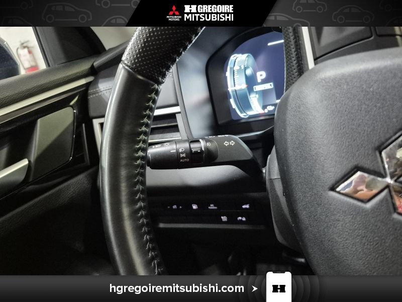 2025 Mitsubishi Outlander Plug-In Hybrid Blue Laval - photo #19