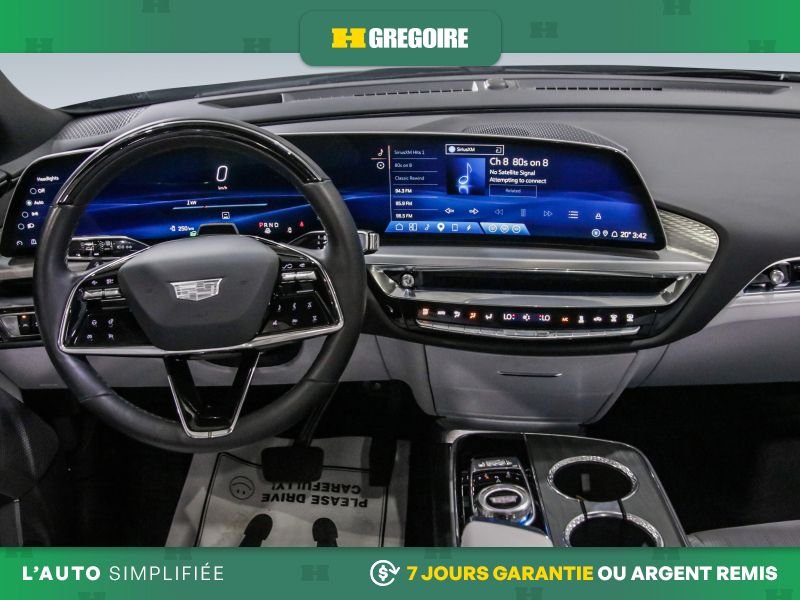 Cadillac LYRIQ 2023 Noir Saint-Eustache - photo #27