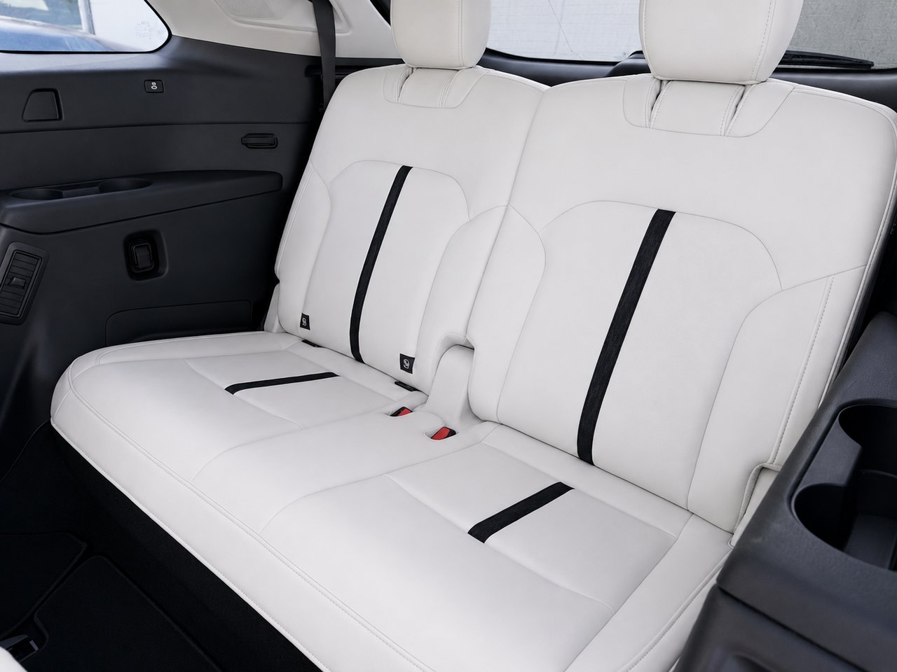 2024 Mazda CX-90 hybride léger Signature Red Châteauguay - photo #9