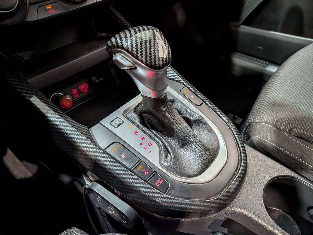 2019 Kia Forte LX Manual Grey Val-David - photo #26