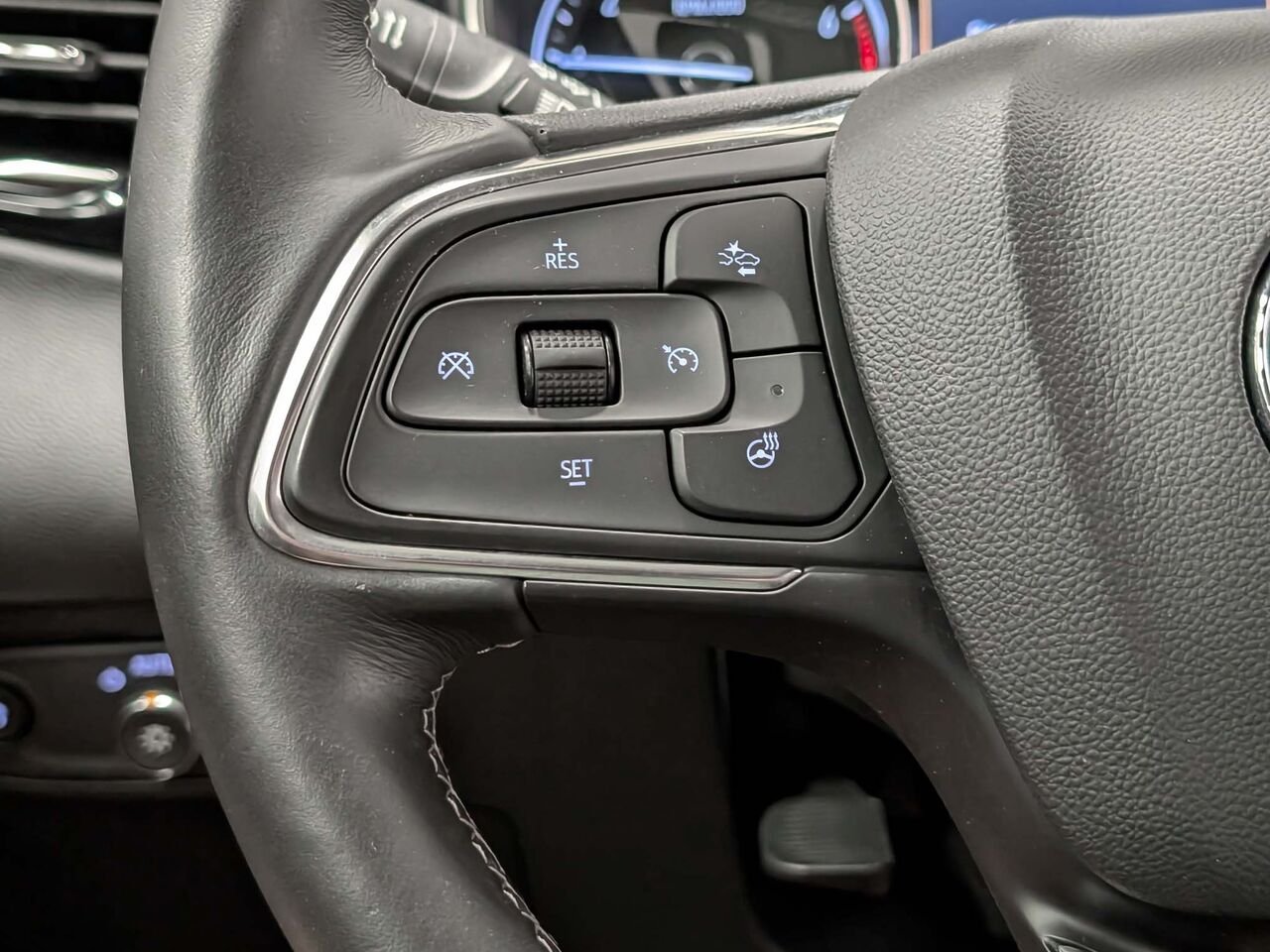 BUICK ENCORE GX ESSENCE AWD Cuir Sièges et Volant Chaufants 2022 Autre Sherbrooke - photo #17