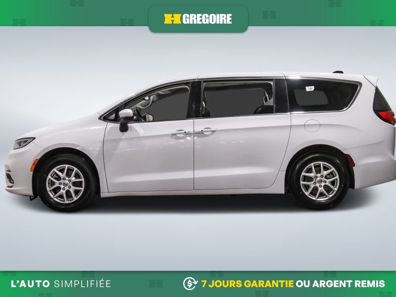 Chrysler Pacifica 2023 Blanc Laval - photo #4
