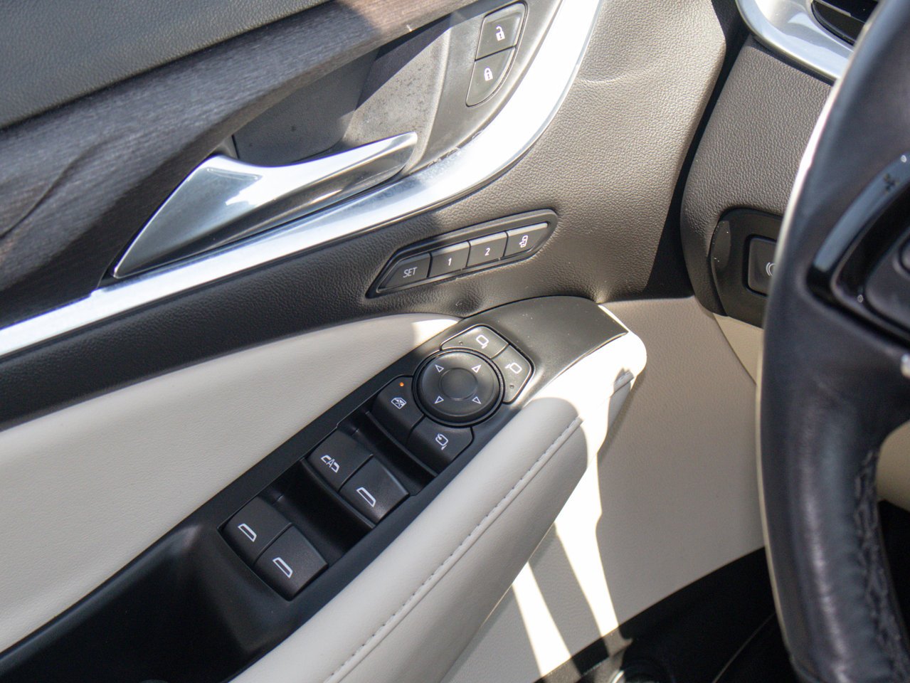 2024 Buick Enclave AWD 4dr Avenir White Sherwood Park - photo #20