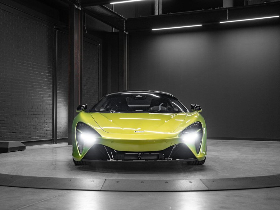 2023 McLaren Artura 2023 Green