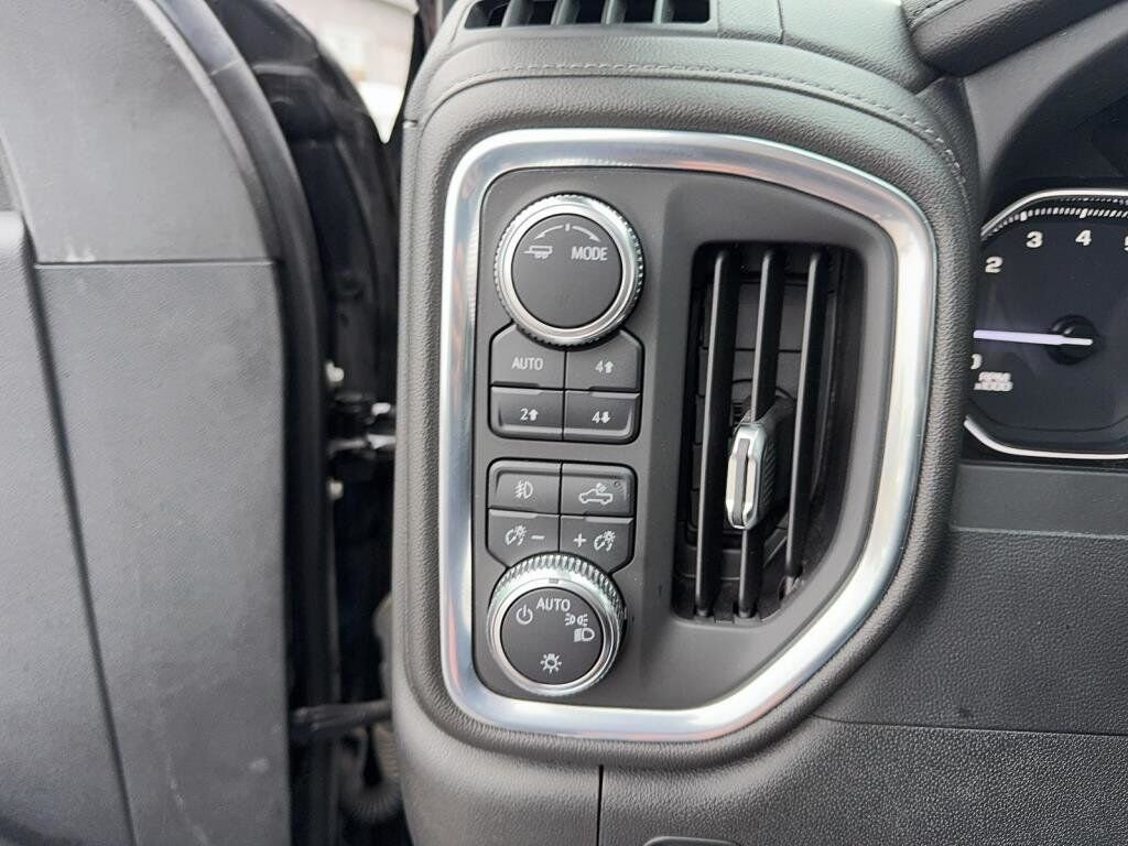 GMC SIERRA 1500 LIMITED NIV 1GTU9CED4NZ102957 2022 Noir Baie-Comeau - photo #16