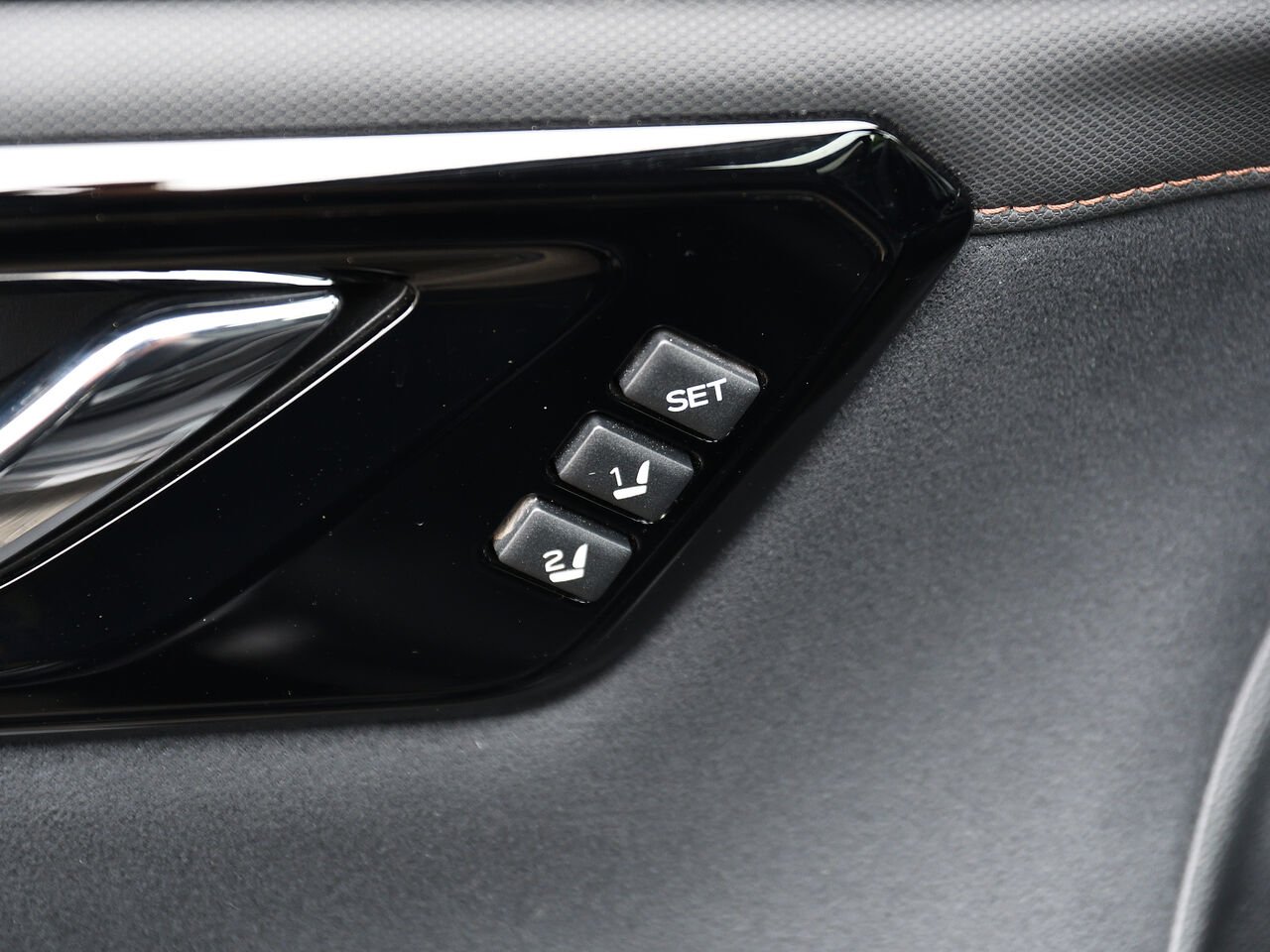 2025 Subaru Forester Premier e_BOXER hybride Black Saint-Hyacinthe - photo #11