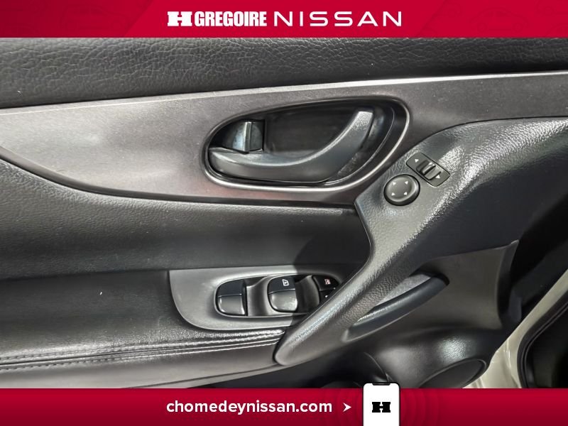 2023 Nissan Qashqai White Laval - photo #13