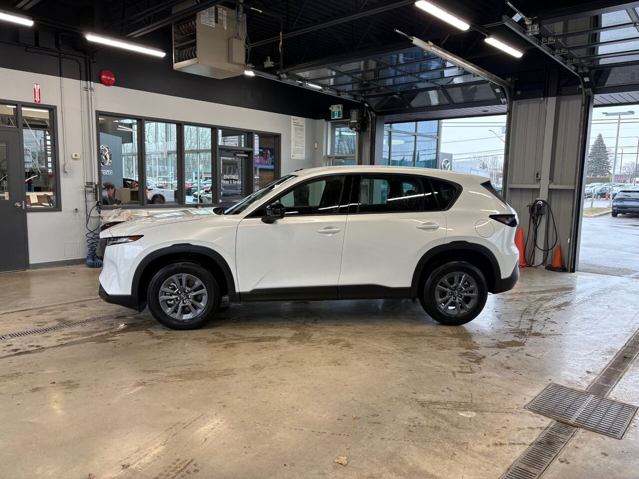 MAZDA CX-5 GX TI 2026 Blanc rhodium métallisé Châteauguay - photo #2