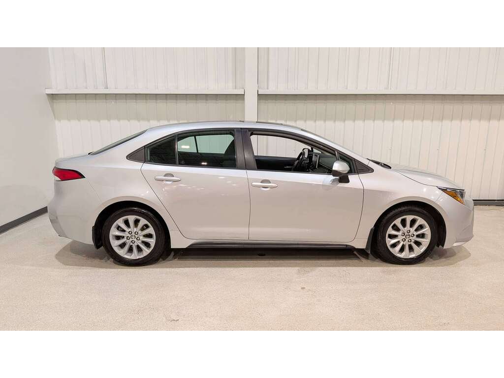 Toyota Corolla LE CVT 2021 Argent Val-David - photo #7