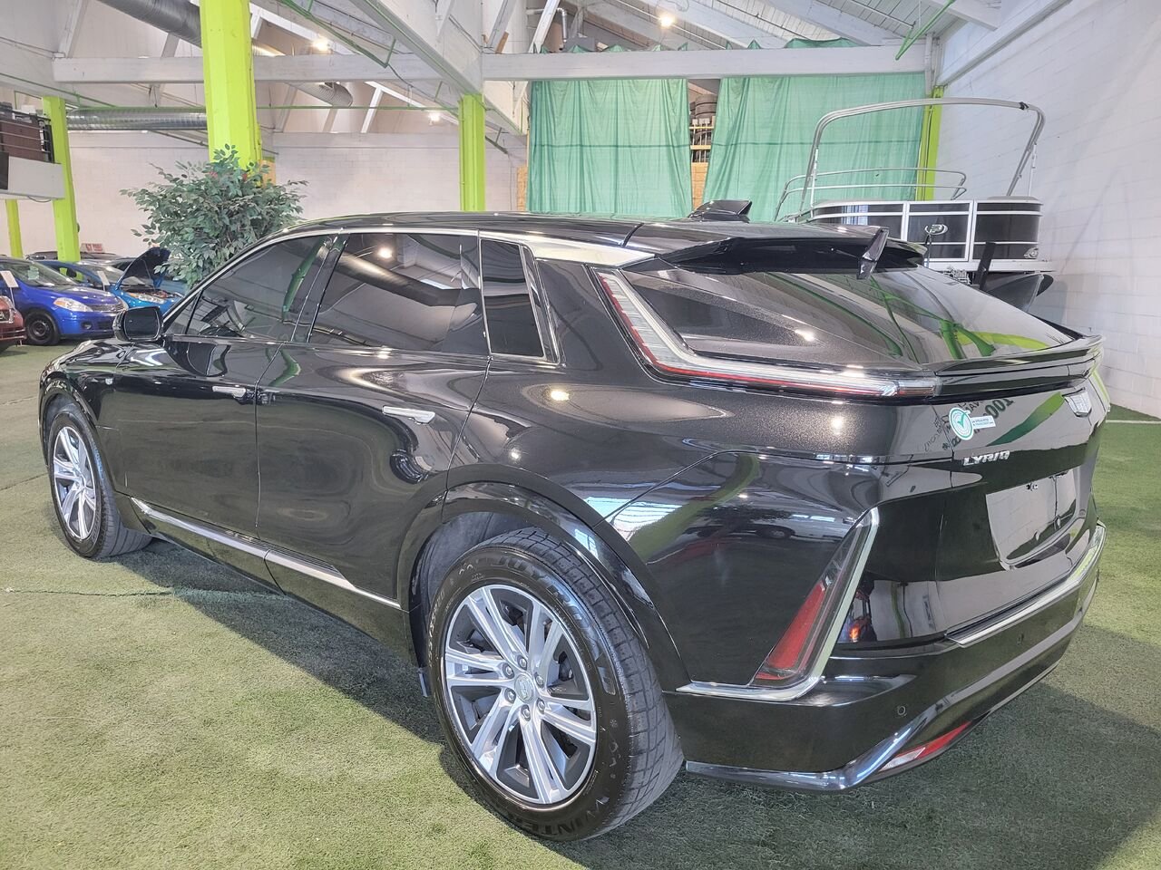 Cadillac LYRIQ 2024 Noir Longueuil, - photo #3