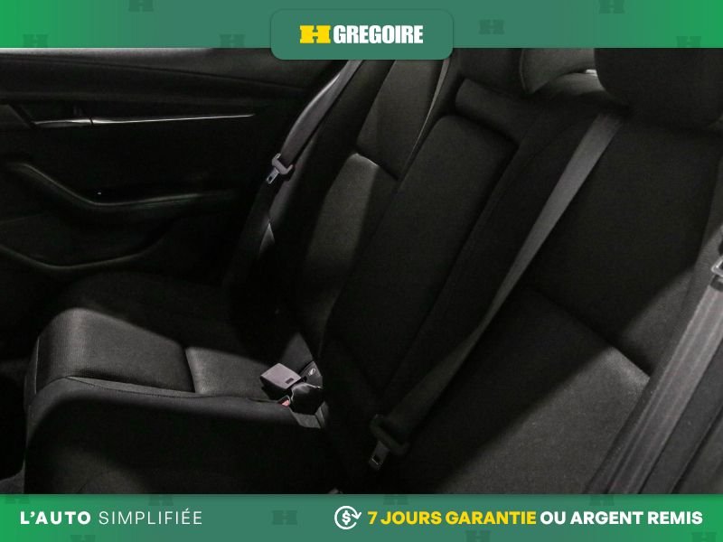 2019 Mazda 3 Silver Saint-Eustache - photo #28