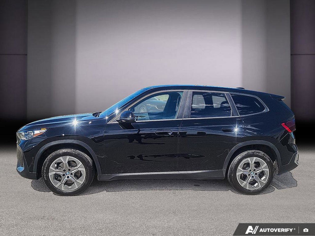 BMW X1 WBX73EF03P5W40164 2023 Noir Mirabel - photo #1