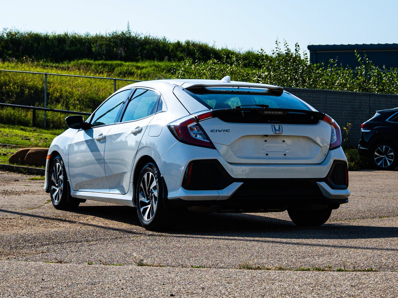 2018 Honda Civic Hatchback LX CVT White Sherwood Park - photo #10