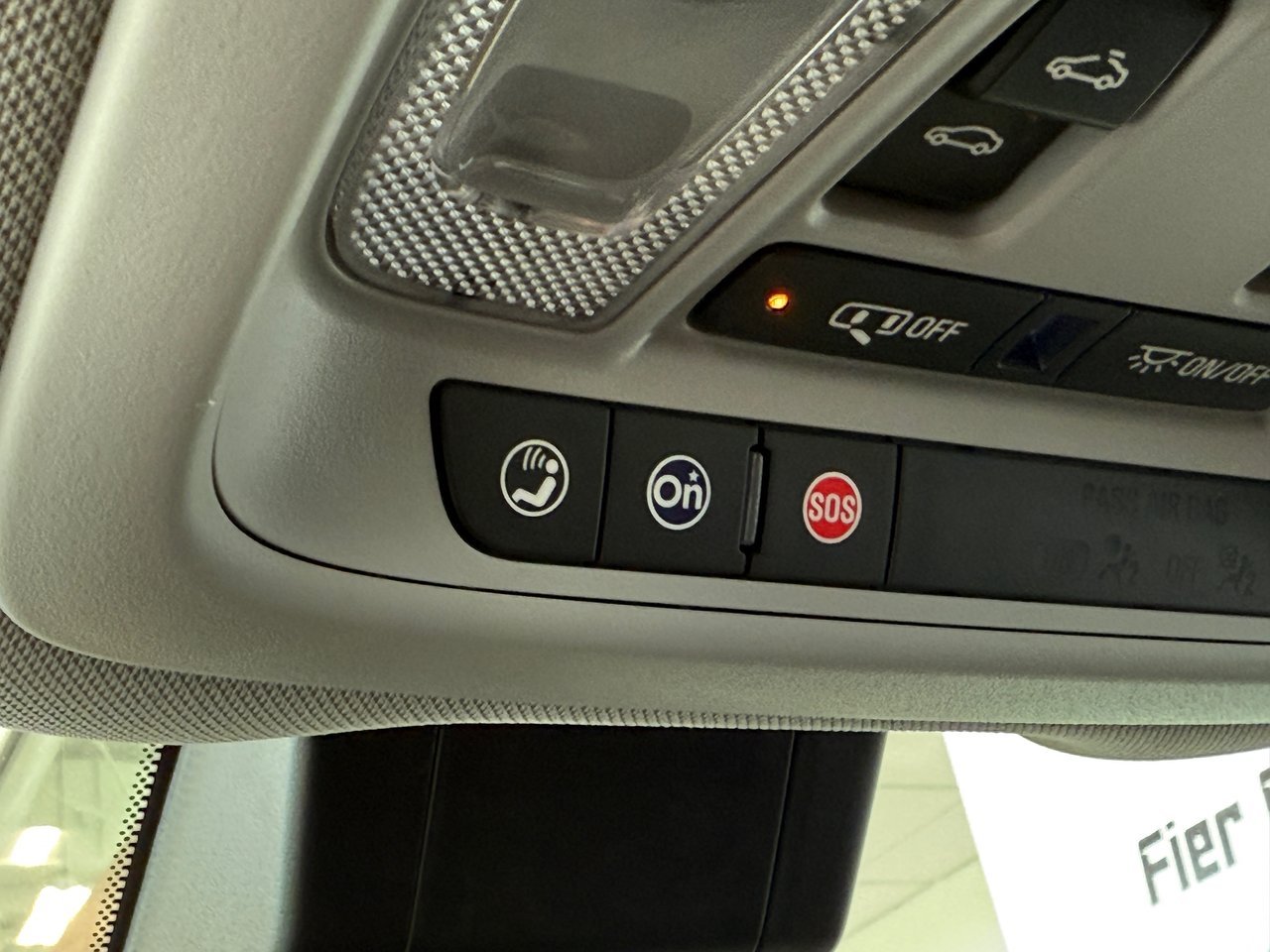 GMC Terrain 2022 Bleu Notre-Dame-des-Prairies - photo #30