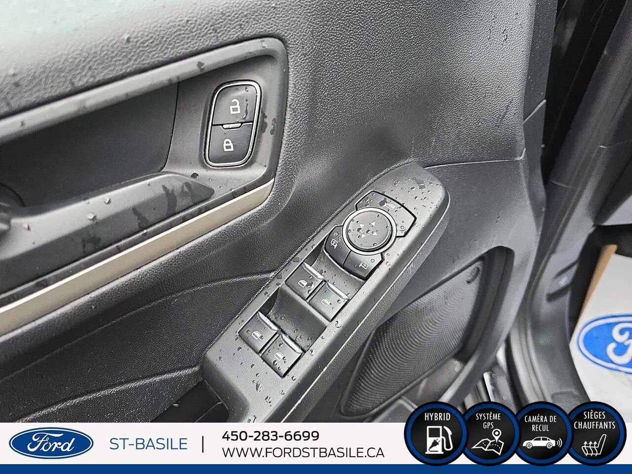 2022 Ford Escape Black Saint-Basile-le-Grand - photo #17