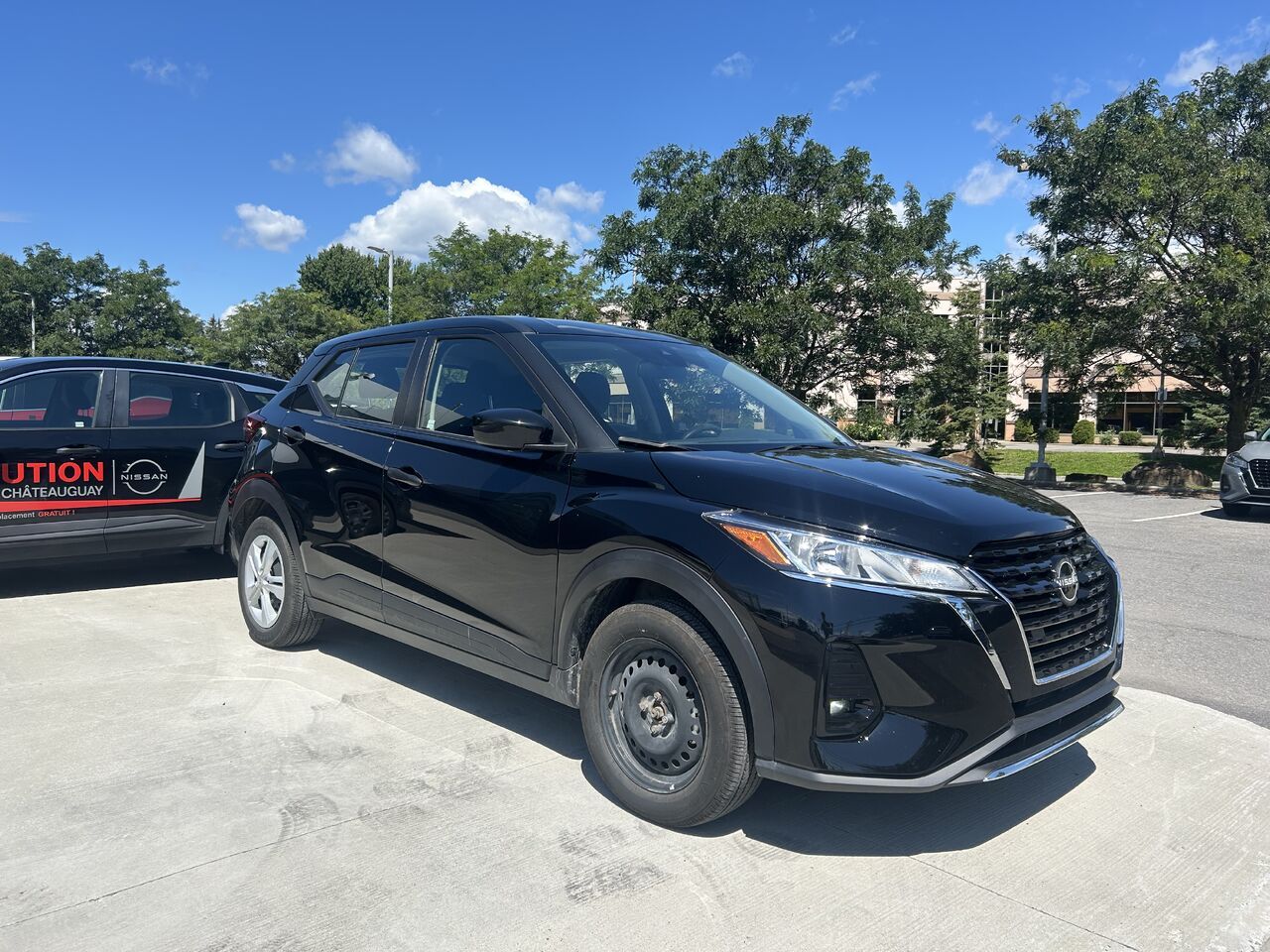 2025 Nissan Kicks