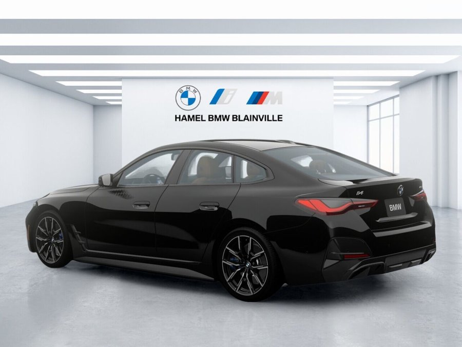 BMW i4 2026 2026 Noir saphir métallisé