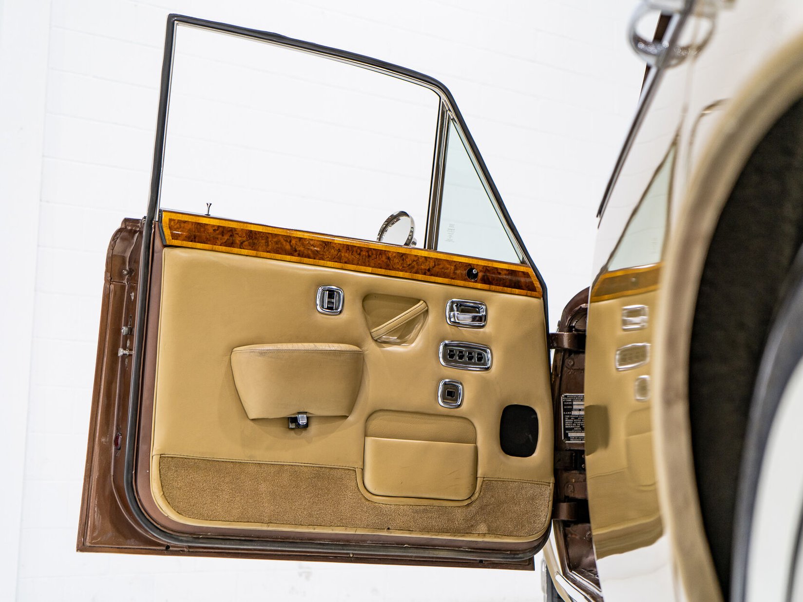 Rolls Royce Silver Shadow Project car **PRIX EN USD** 1974 Brun Montréal - photo #72