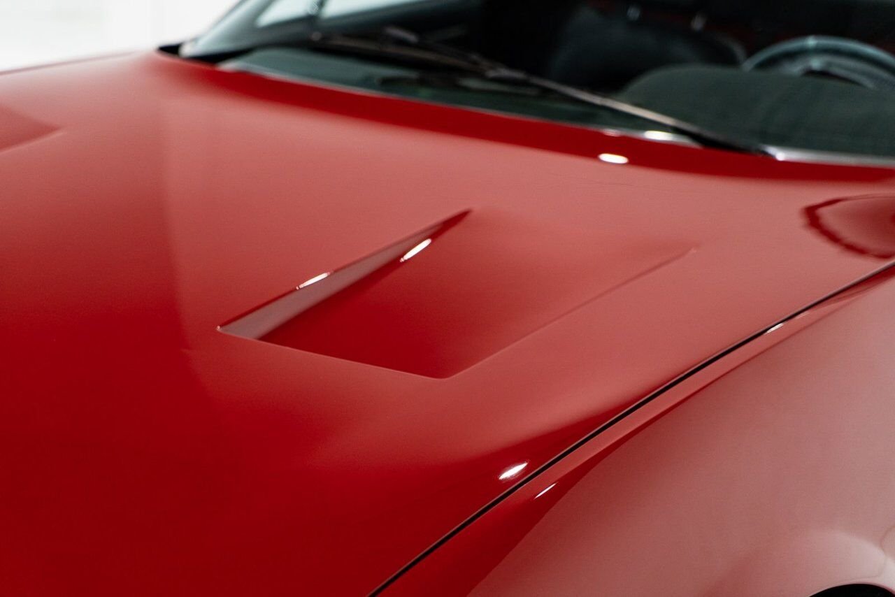 1973 Ferrari 365 GTB4 Daytona 18,301 miles With Orig Books/Tools/ Carbs / Filter Box Red Montreal - photo #52