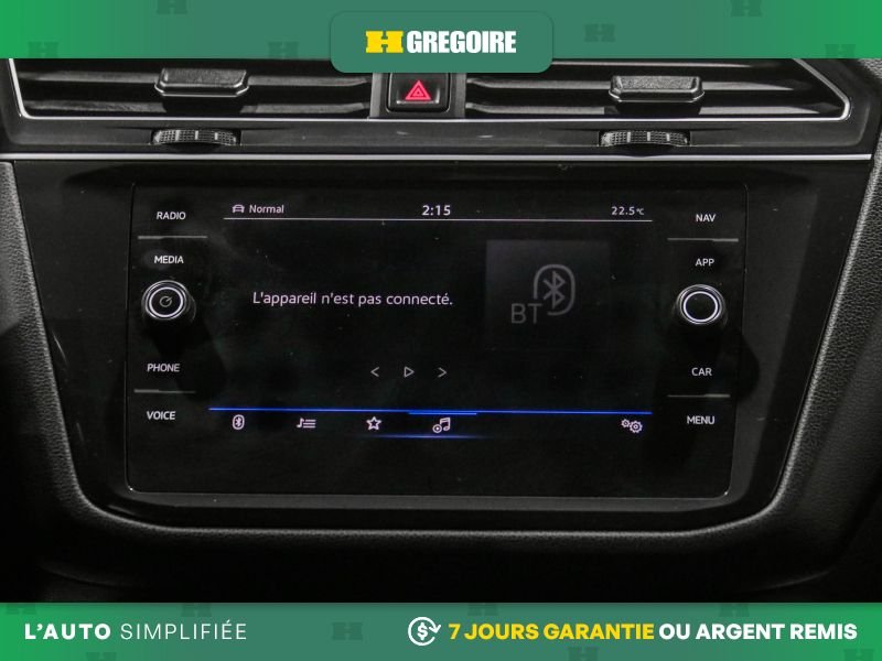 2021 Volkswagen Tiguan Blue Saint-Eustache - photo #23