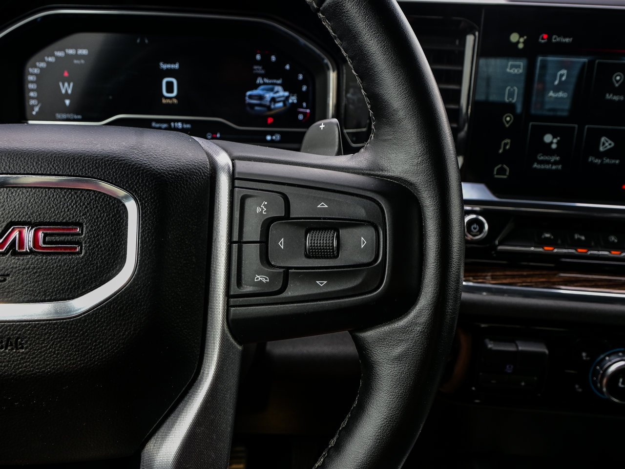 2024 GMC Sierra 1500 4WD Crew Cab 147 Elevation Black Sherwood Park - photo #23