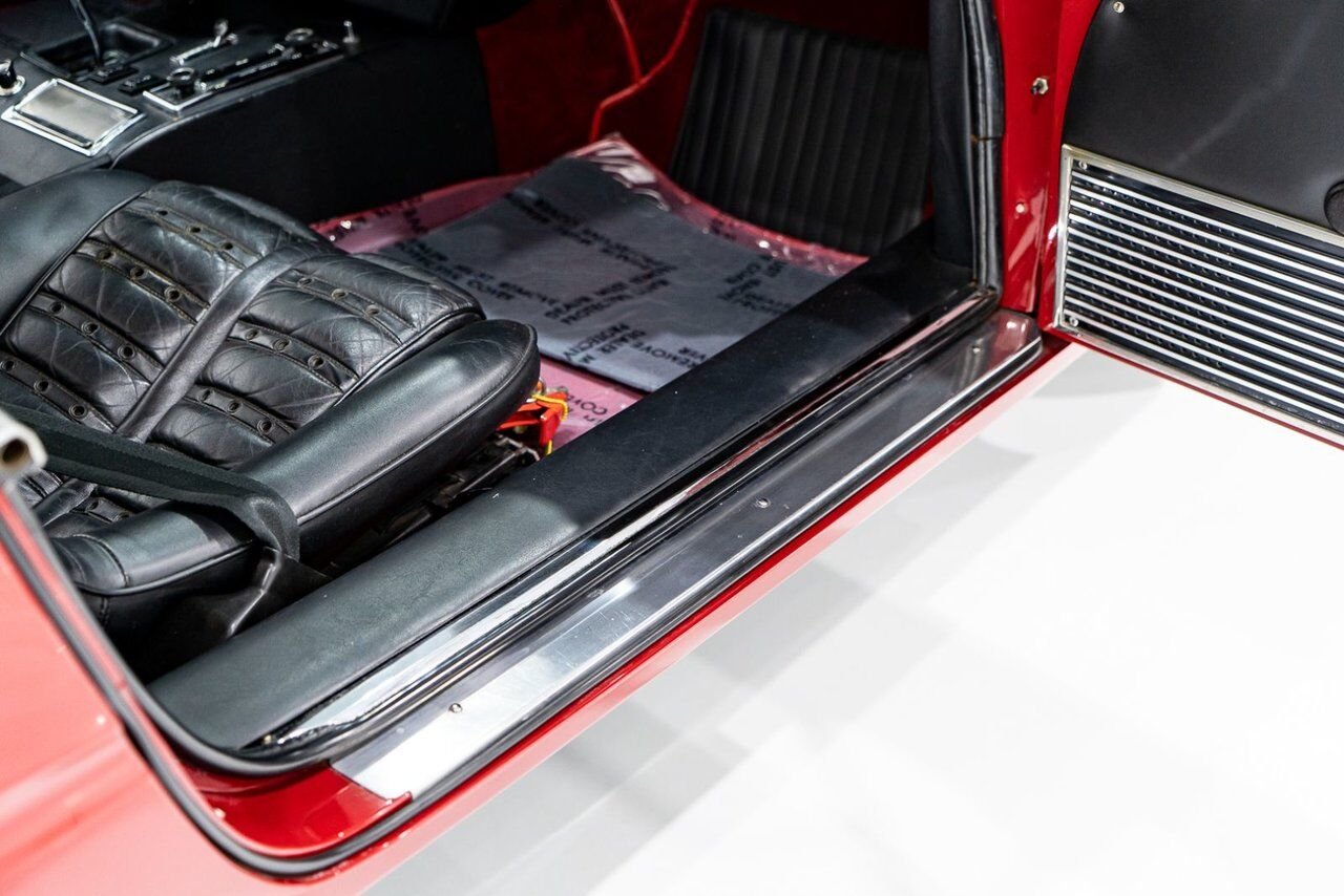 1973 Ferrari 365 GTB4 Daytona 18,301 miles With Orig Books/Tools/ Carbs / Filter Box Red Montreal - photo #66