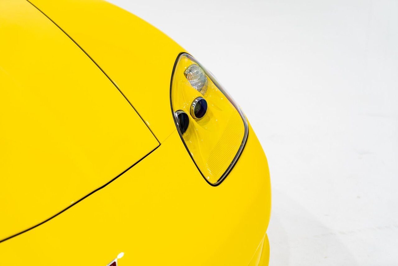 2008 Chevrolet Corvette PRIX EN USD | With Only 900km (563mi) From New With Window Sticker Yellow Montreal - photo #35