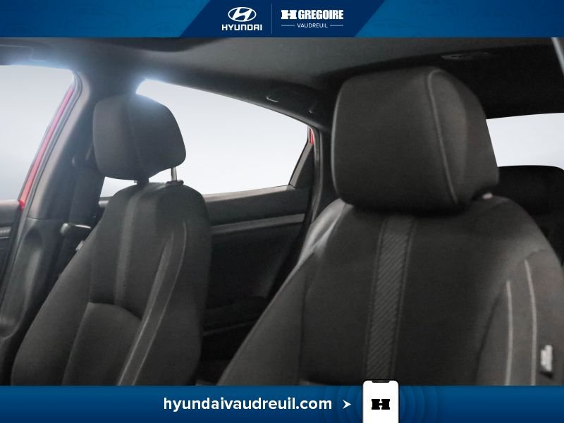 Honda Civic 2018 Rouge Saint-Eustache - photo #13