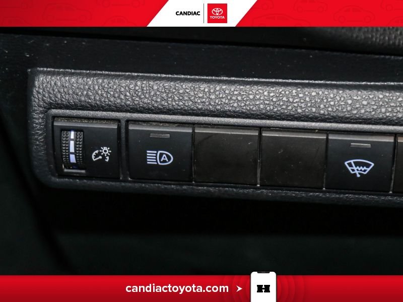 2022 Toyota Corolla Silver Laval - photo #24
