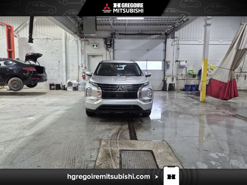 2022 Mitsubishi Outlander 2022 Grey