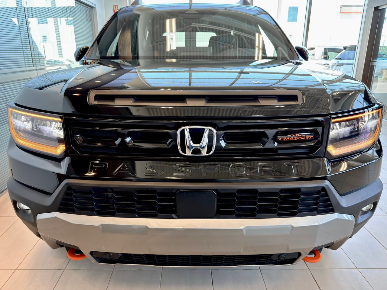 2026 Honda Passport Black Notre-Dame-des-Prairies - photo #5