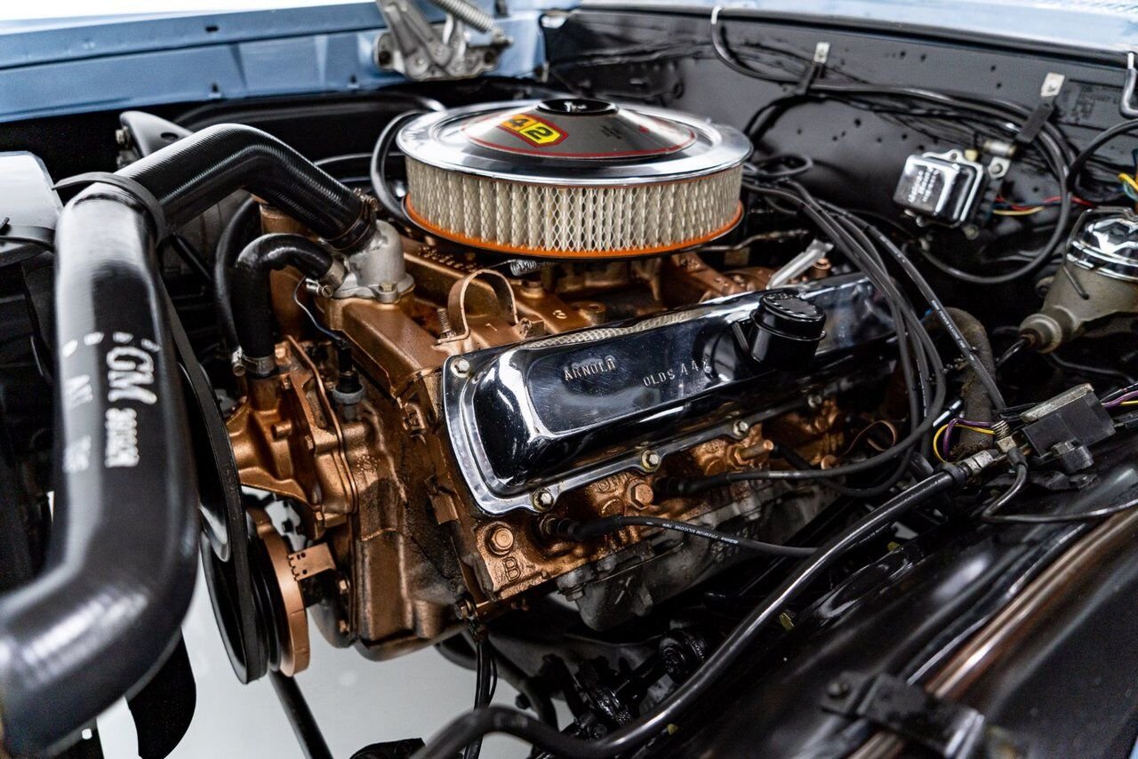 1966 Oldsmobile 442 PRIX EN USD | Matching# 400cu.in. 4-Speed Blue Montreal - photo #18