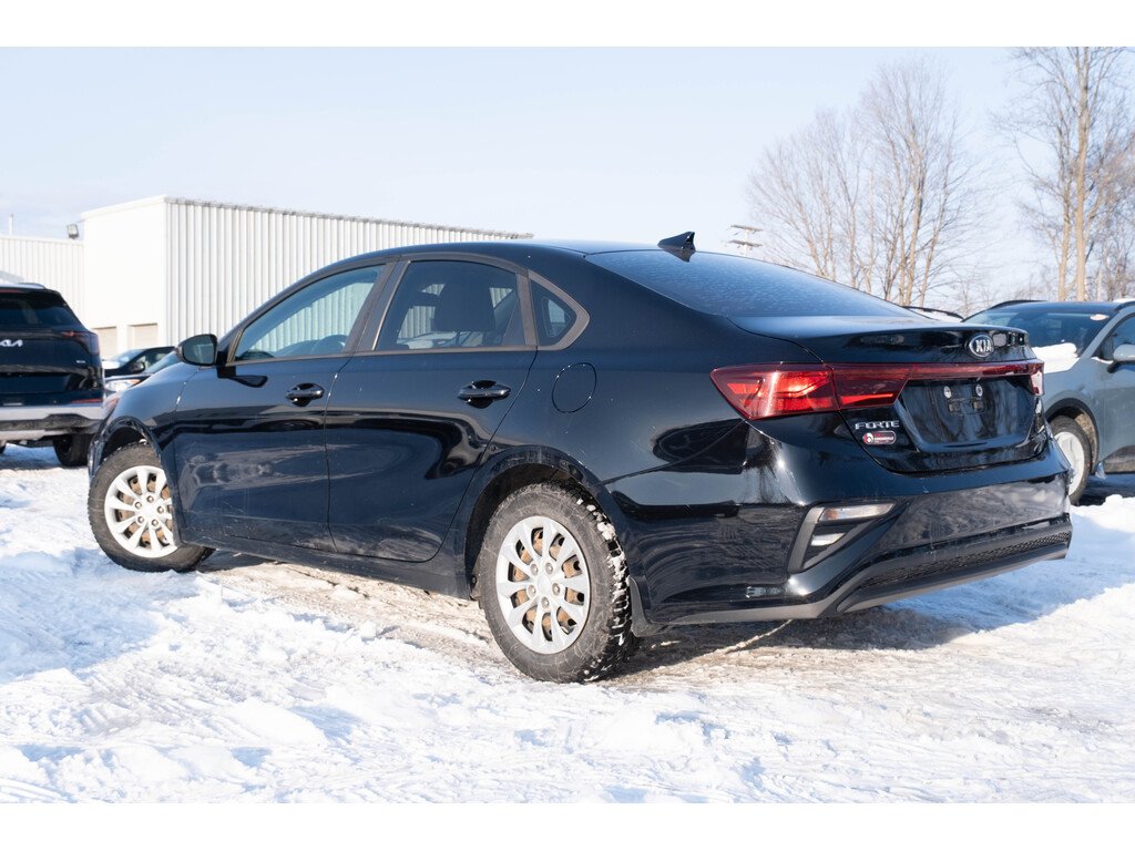 2019 Kia Forte Grey Gatineau - photo #3