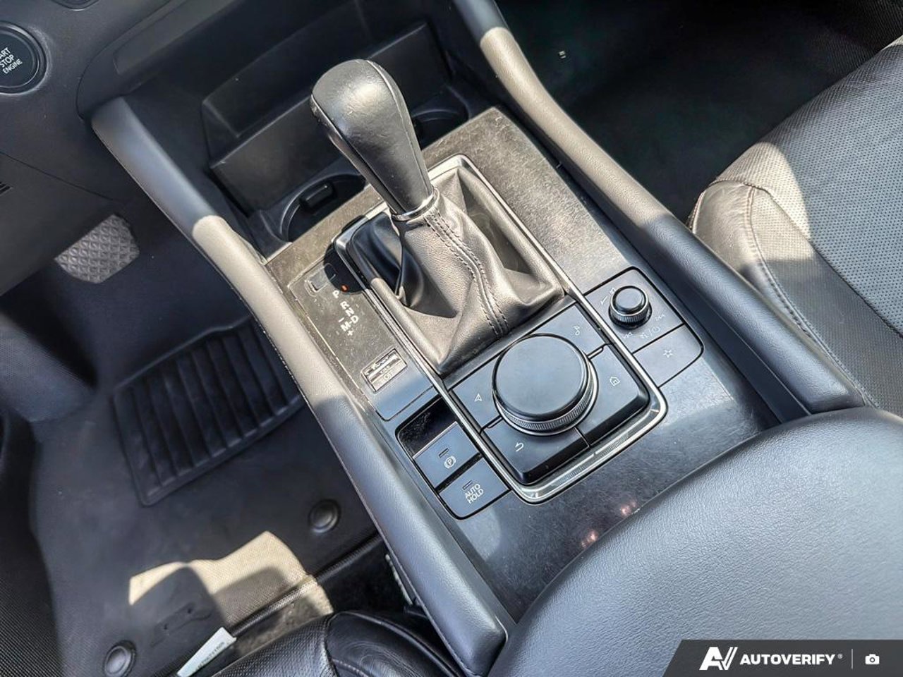2019 Mazda Mazda3 Sport JM1BPBMMXK1121824 Red Mirabel - photo #19