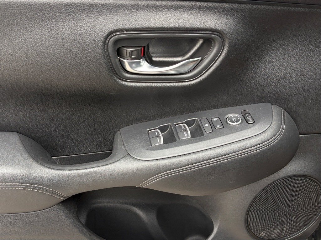 Honda HR-V EX-L Navi 2023 Noir Gatineau - photo #9