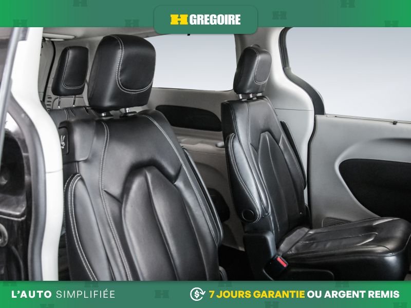 2022 Chrysler Pacifica Black Saint-Eustache - photo #28