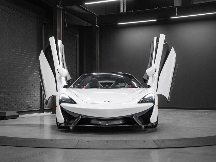2019 McLaren 570S 2019 White