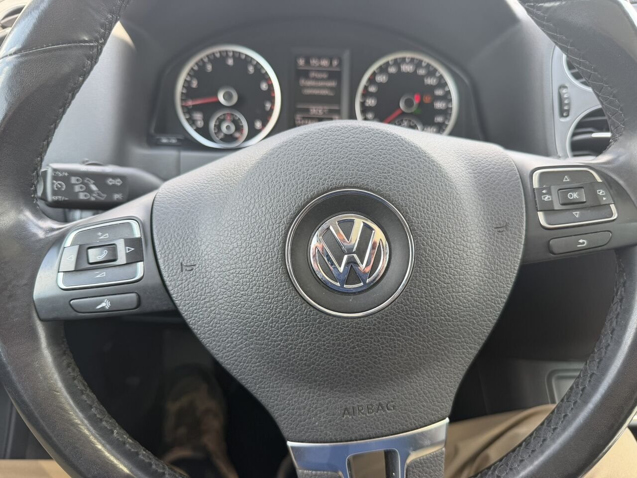 Volkswagen Tiguan Comfortline 4MOTION 2017 Bleu Laval - photo #24